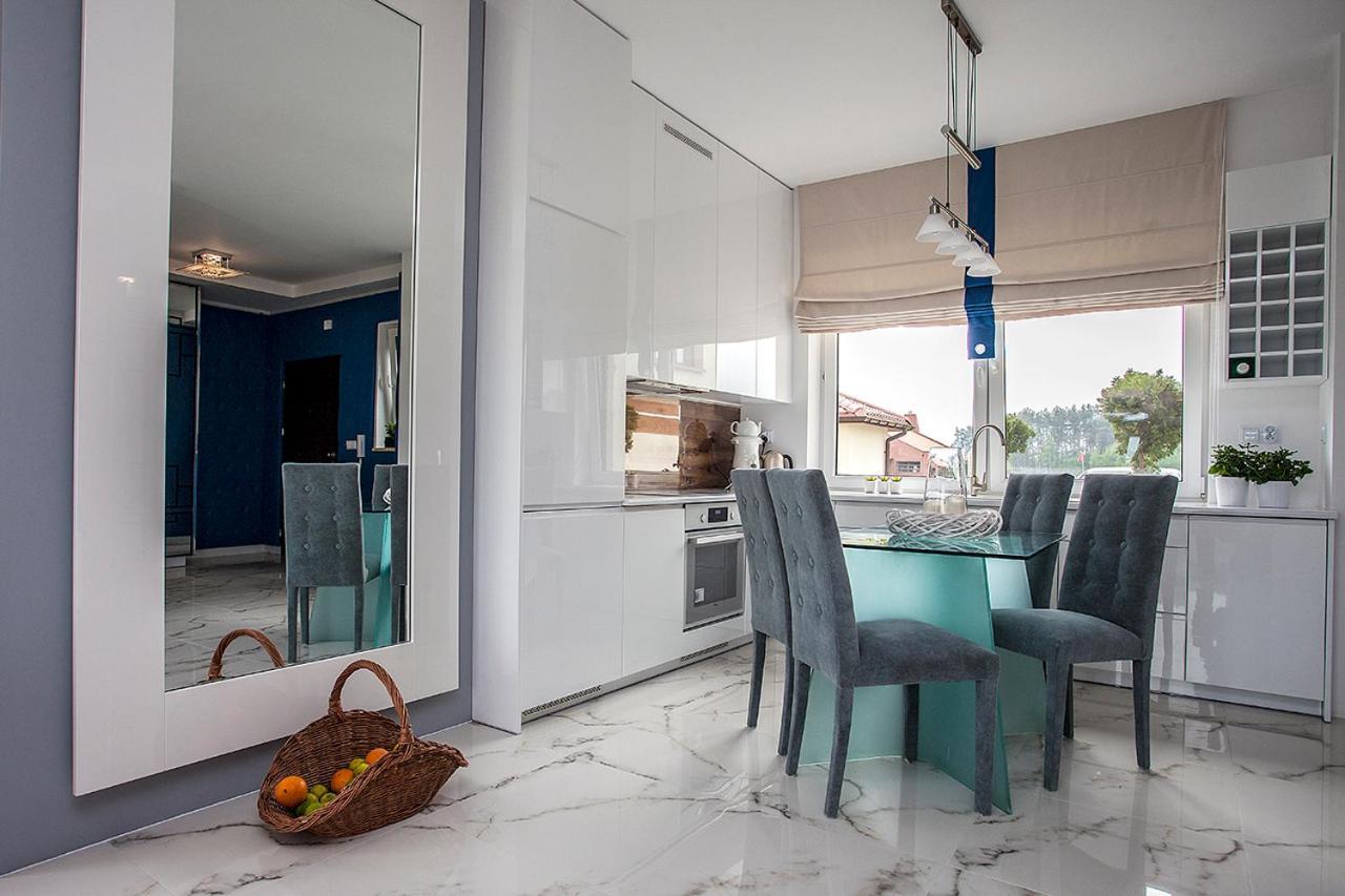 Golf Apartament W Sobieniach Sobienie Jeziory Dış mekan fotoğraf